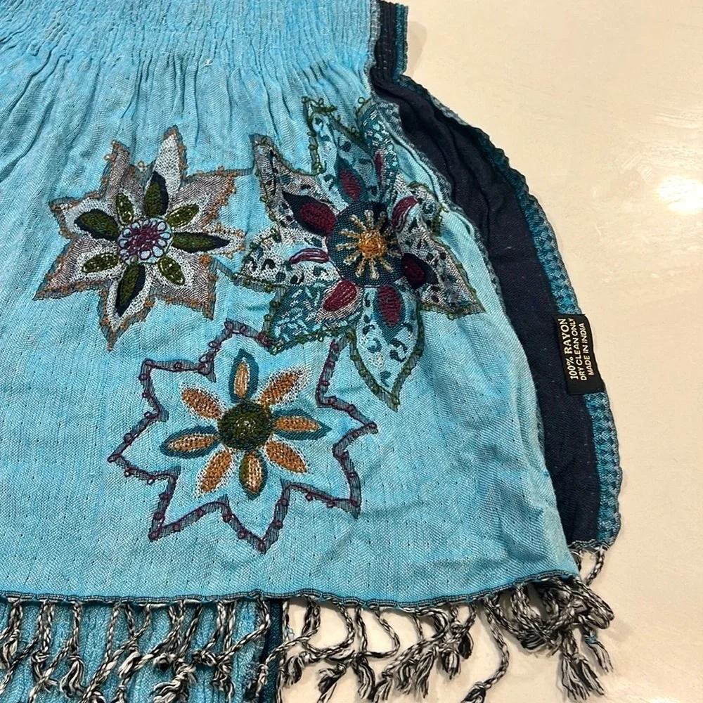 Gorgeous Embroidered Soft Rayon Scarf, Incredible Colors, Stretch, EUC, OS